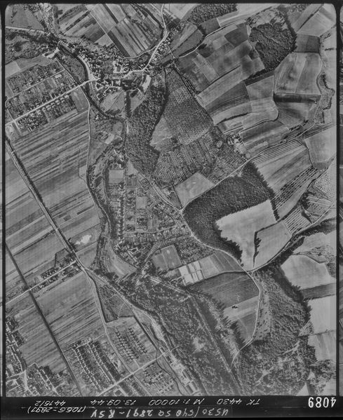 Datei:Luftbild Nordhausen - Nord, Krimderode, Stadtpark - 12.9.1944.jpg