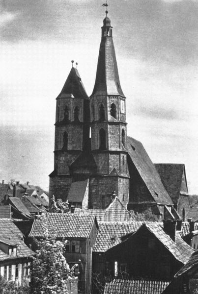 Datei:St. Blasiikirche von Westen Nordhausen.jpg