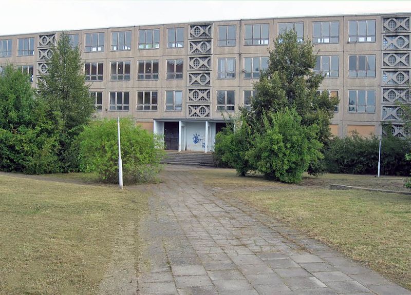 Datei:Schule Nordhausen-Nord.jpg