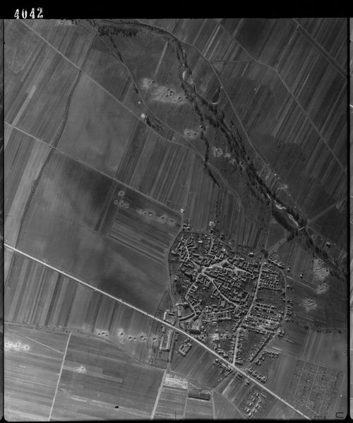 Datei:Luftbild Nordhausen-Bielen - April 1945 - 1945138 4042.jpg