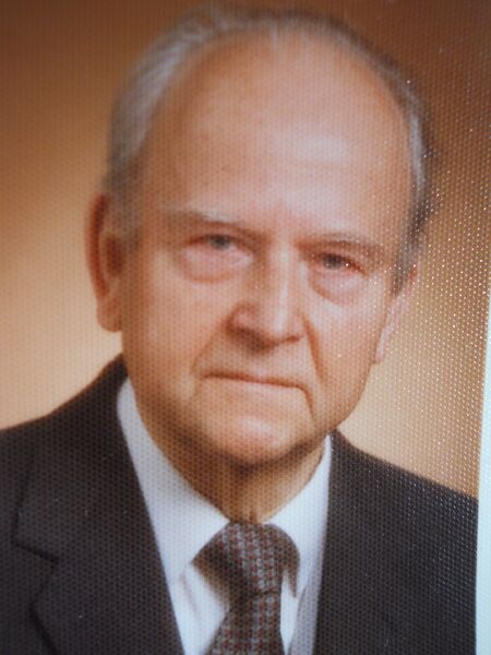 Datei:Pfarrer Höpfner.jpg