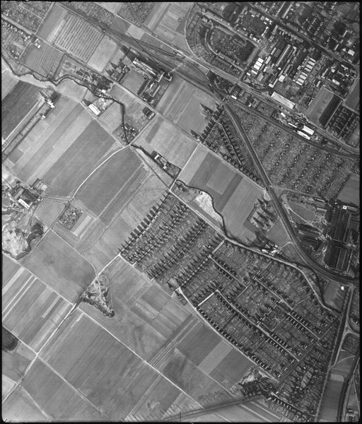 Datei:Luftbild Nordhausen - Salza, Niedersalza - 29.12.1944.jpg